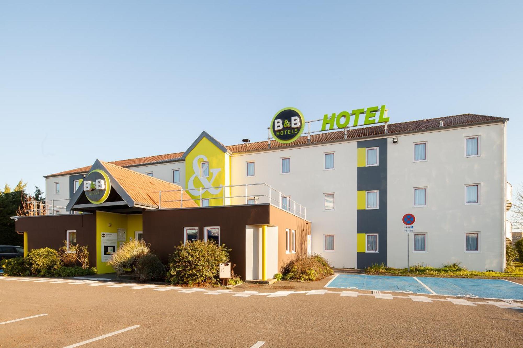 B&B Hôtel MAUREPAS Ngoại thất bức ảnh