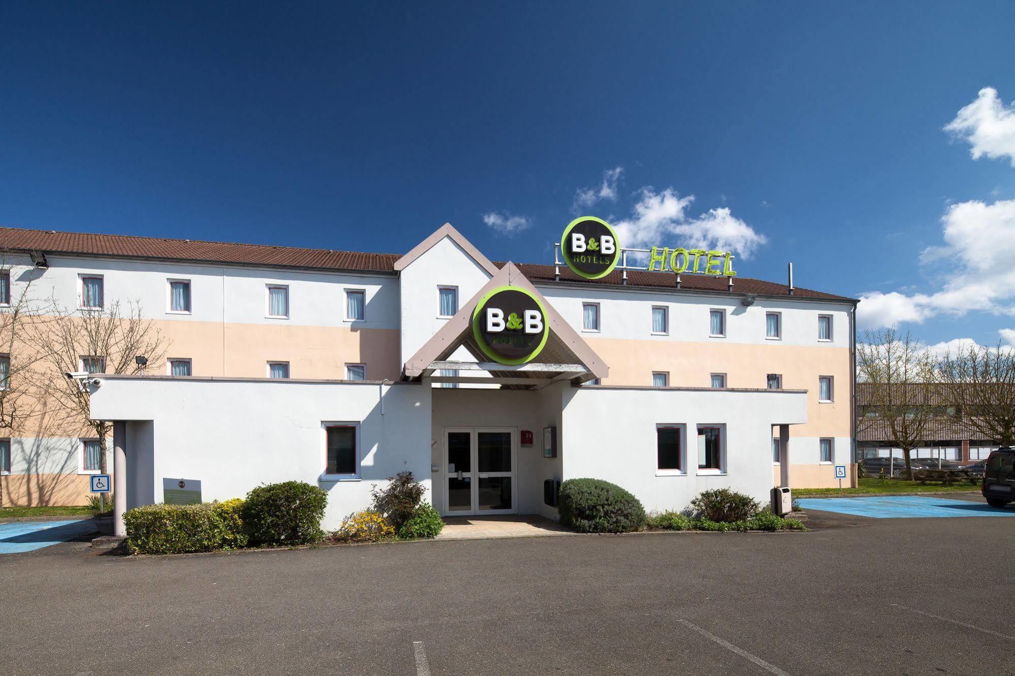 B&B Hôtel MAUREPAS Ngoại thất bức ảnh